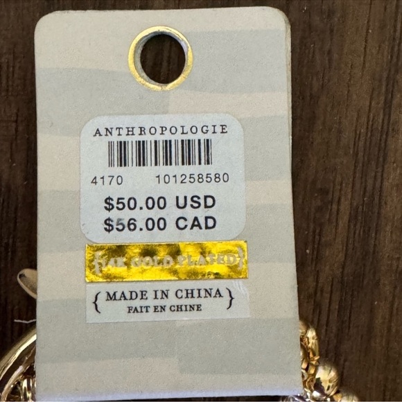 Anthropologie Gold Bracelet Set with Shell Charm - Picture 11 of 11